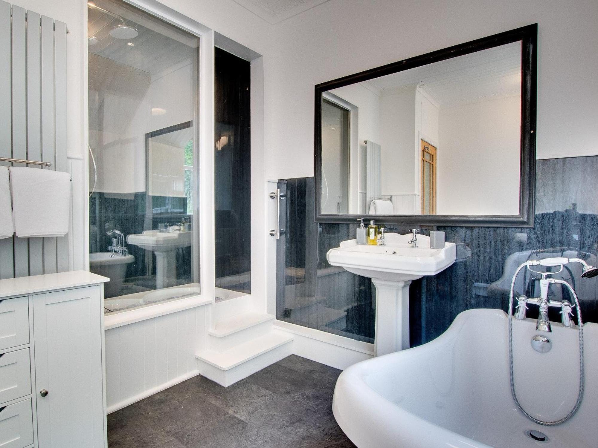 Heron House Tweedmouth エクステリア 写真